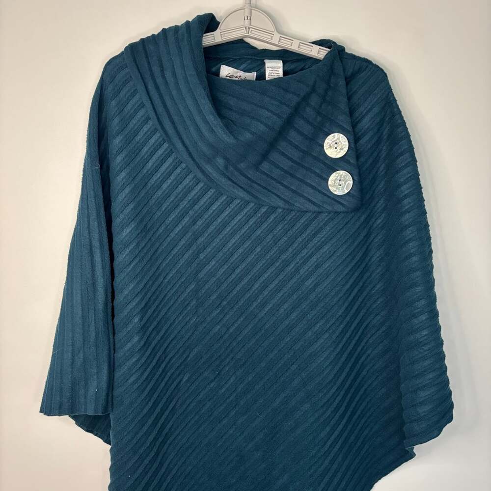 Le Moda NEW allover pleated wrap womens one size teal buttons polyester fleece